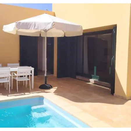 Vakantiehuis Anahi Homes Corralejo- Bicacarera 9 *